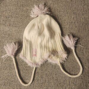 Helly Hansen Beanie w/ pom